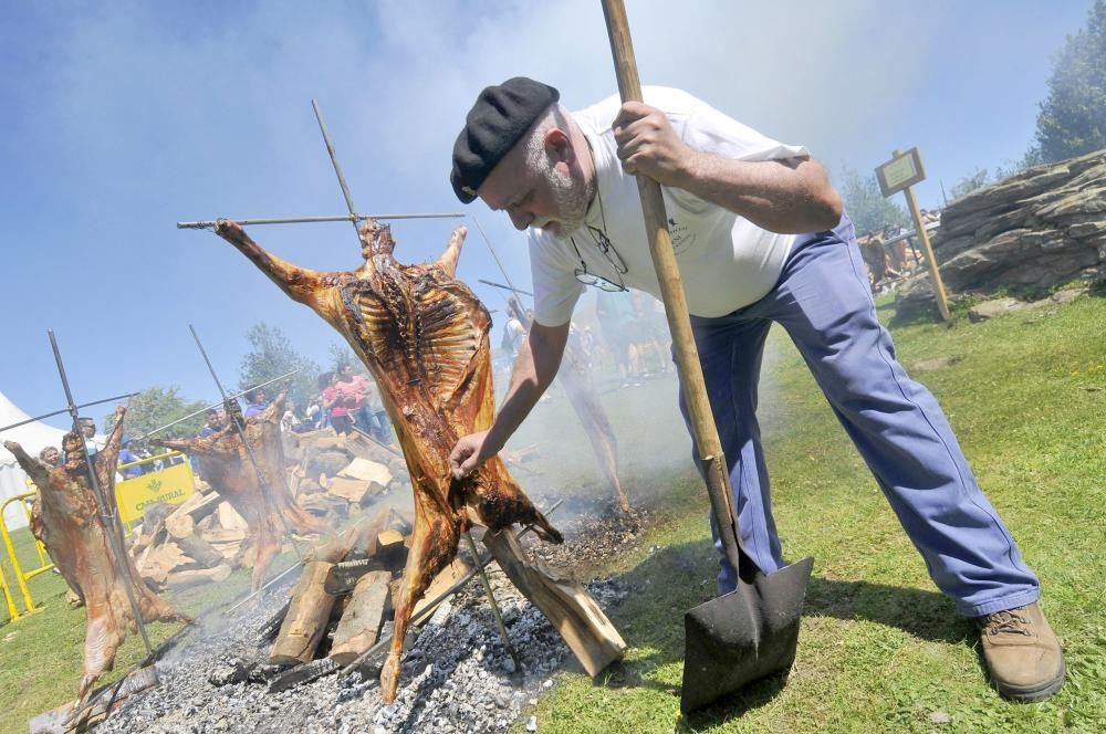 Fiesta del corderu en Llagüezos, Lena