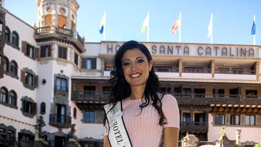 Candidatas a Reina del Carnaval de &#039;La eterna primavera&#039;: Esther Pérez