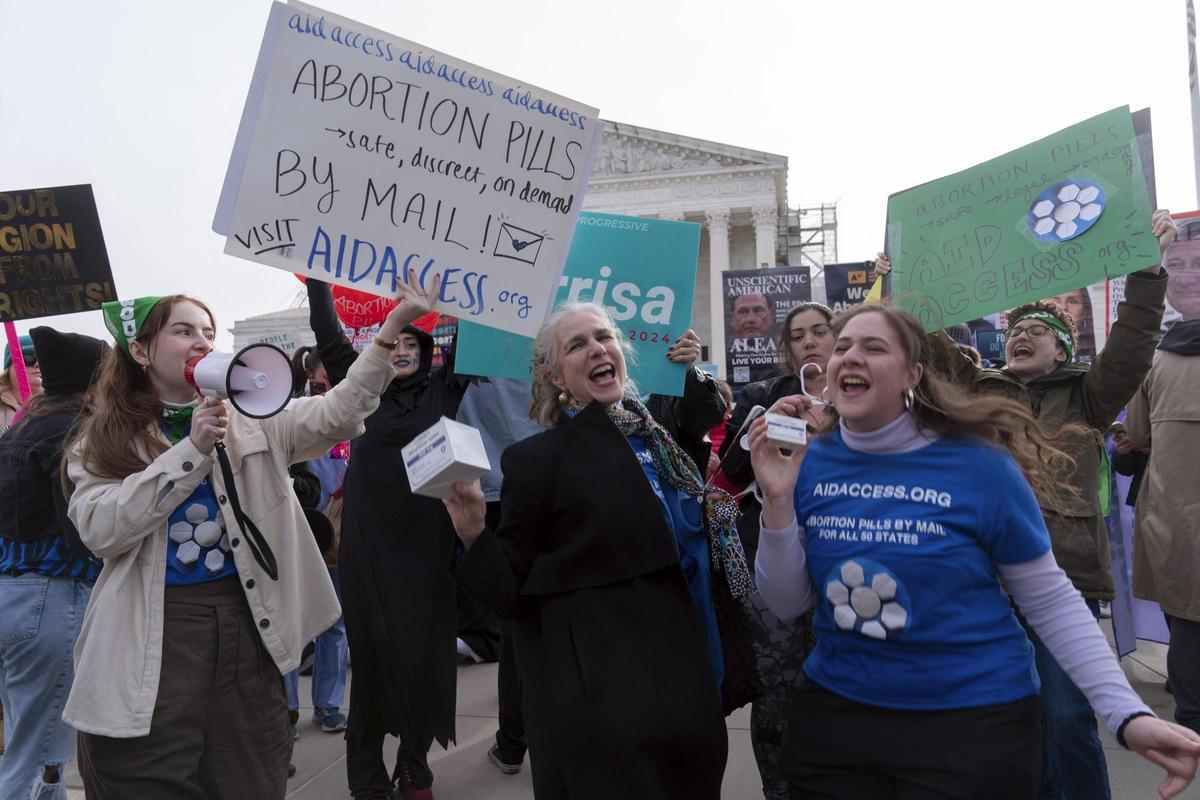 La Corte Suprema de Estados Unidos escucha argumentos sobre el fármaco abortivo mifepristona