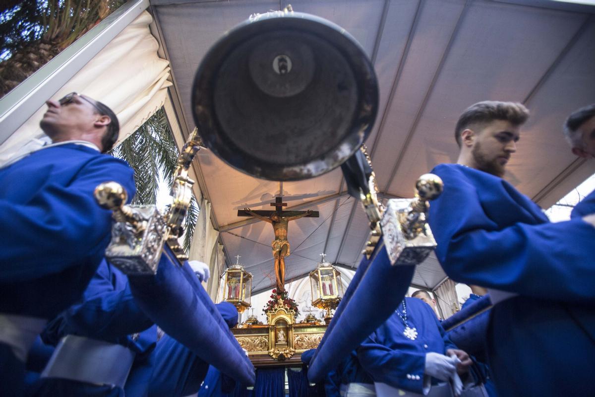 Imágenes de La Cofradía de Nuestra Señora de la Piedad y Caridad y Cristo de la Paz de 2019, debido a la lluvia no pudieron procesionar.