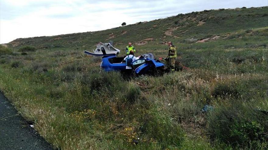 Muere un joven de Gerona en una colisión con un camión en la N-II