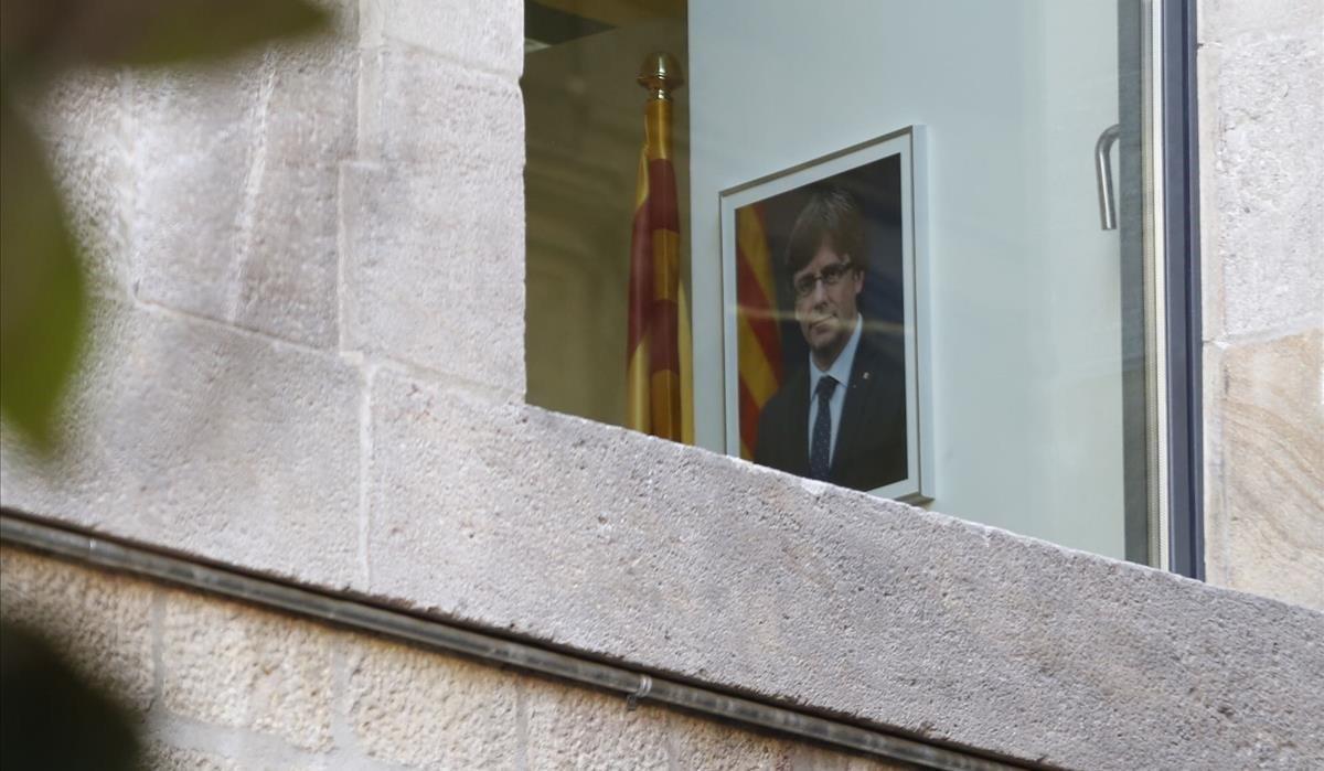 Retrato de Carles Puigdemont, en el interior del Palau de la Generalitat.