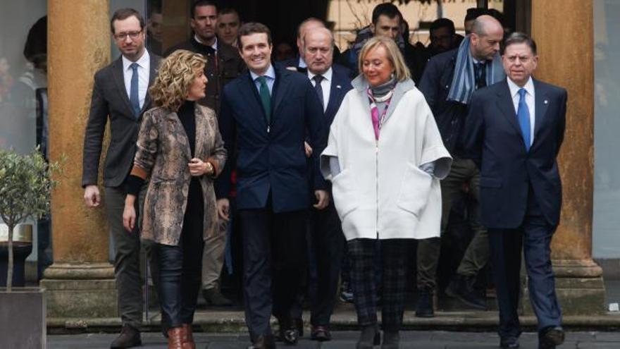 Pablo Casado acusa a la izquierda de usar el asturiano para fragmentar a la sociedad