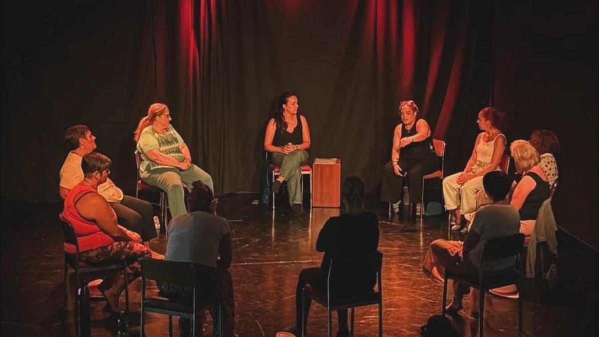 Taller grupal a cargo de Patricia Rivero.