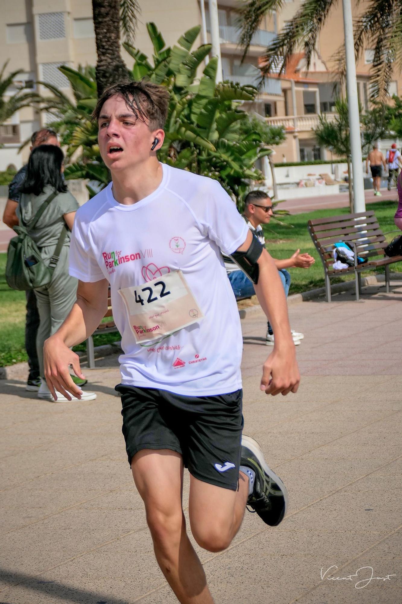 Búscate en el Run For Parkinson de la playa de Gandia