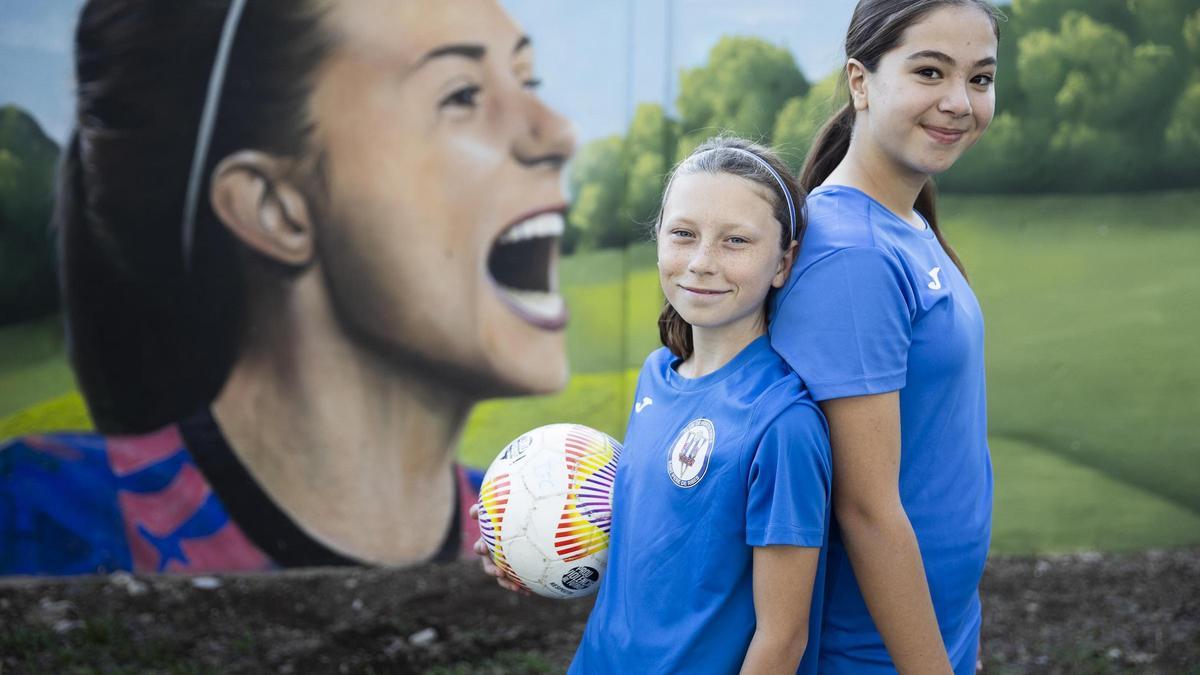 Aitana Bonmatí, referente para las jóvenes jugadoras del CD Ribes