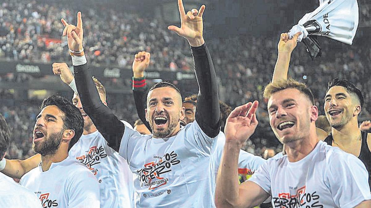 Jaume celebrando el pase del Valencia CF a la final de Copa el año pasado