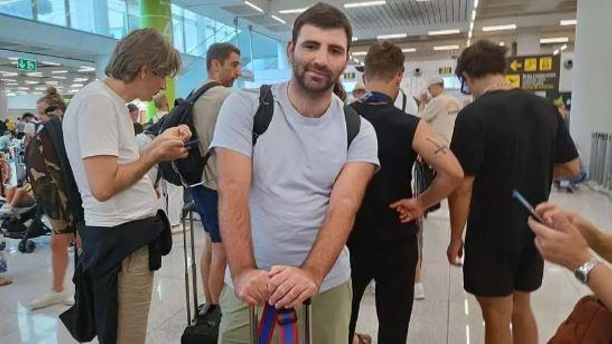 Roberto ist einer der Passagiere, deren Flug wegen des Unwetters gestrichen wurde.