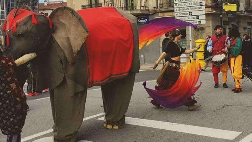 Espectacle d&#039;animació amb «L&#039;Elefant Ferran i la seva troupe» a l&#039;espai, ahir