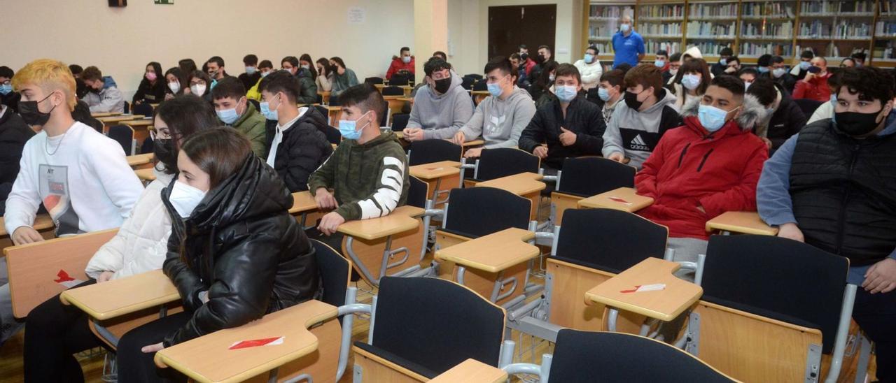 Recientes jornadas en el instituto Bouza Brey sobre la mujer en el sector de la automoción.