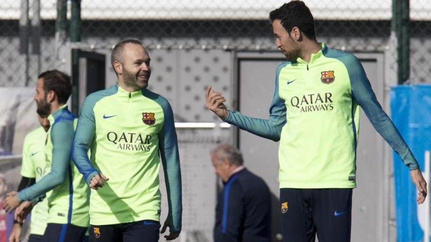 Iniesta y Busquets ya trabajan con el grupo