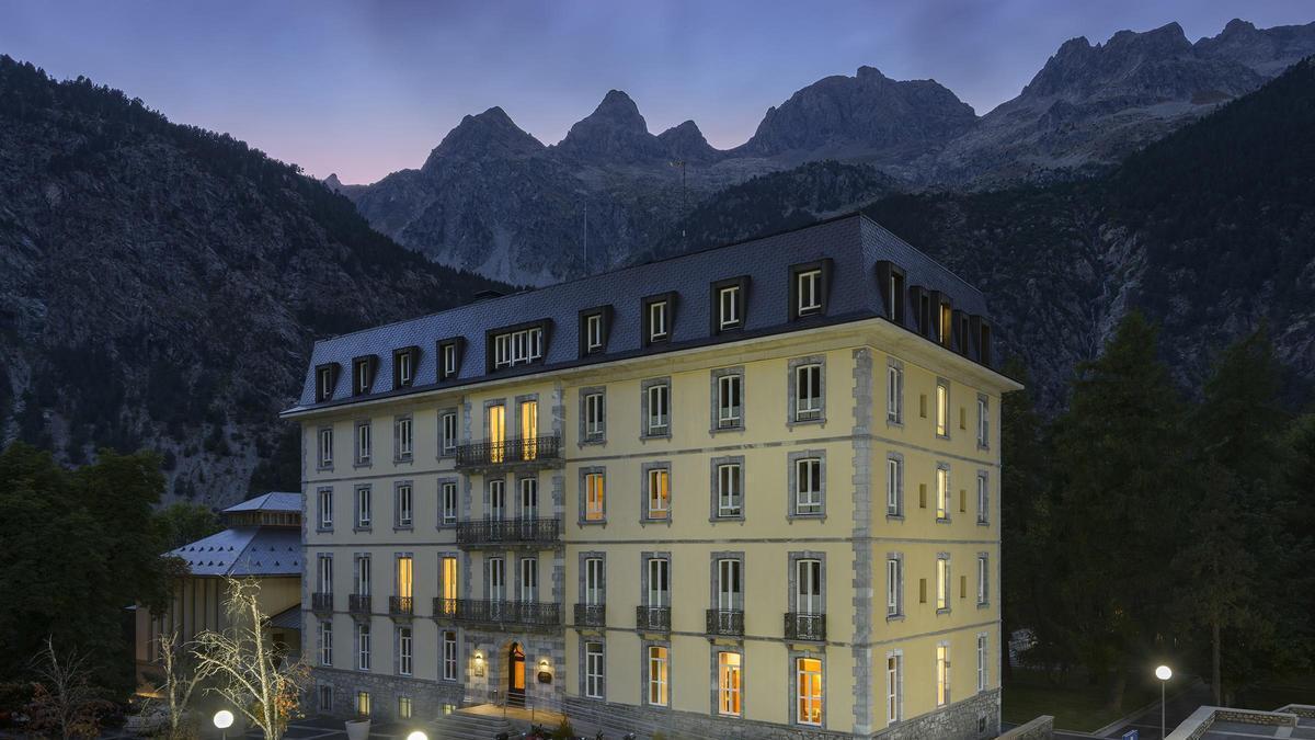 El Gran Hotel suma una propuesta gastronómica de autor en el Restaurante El Lago