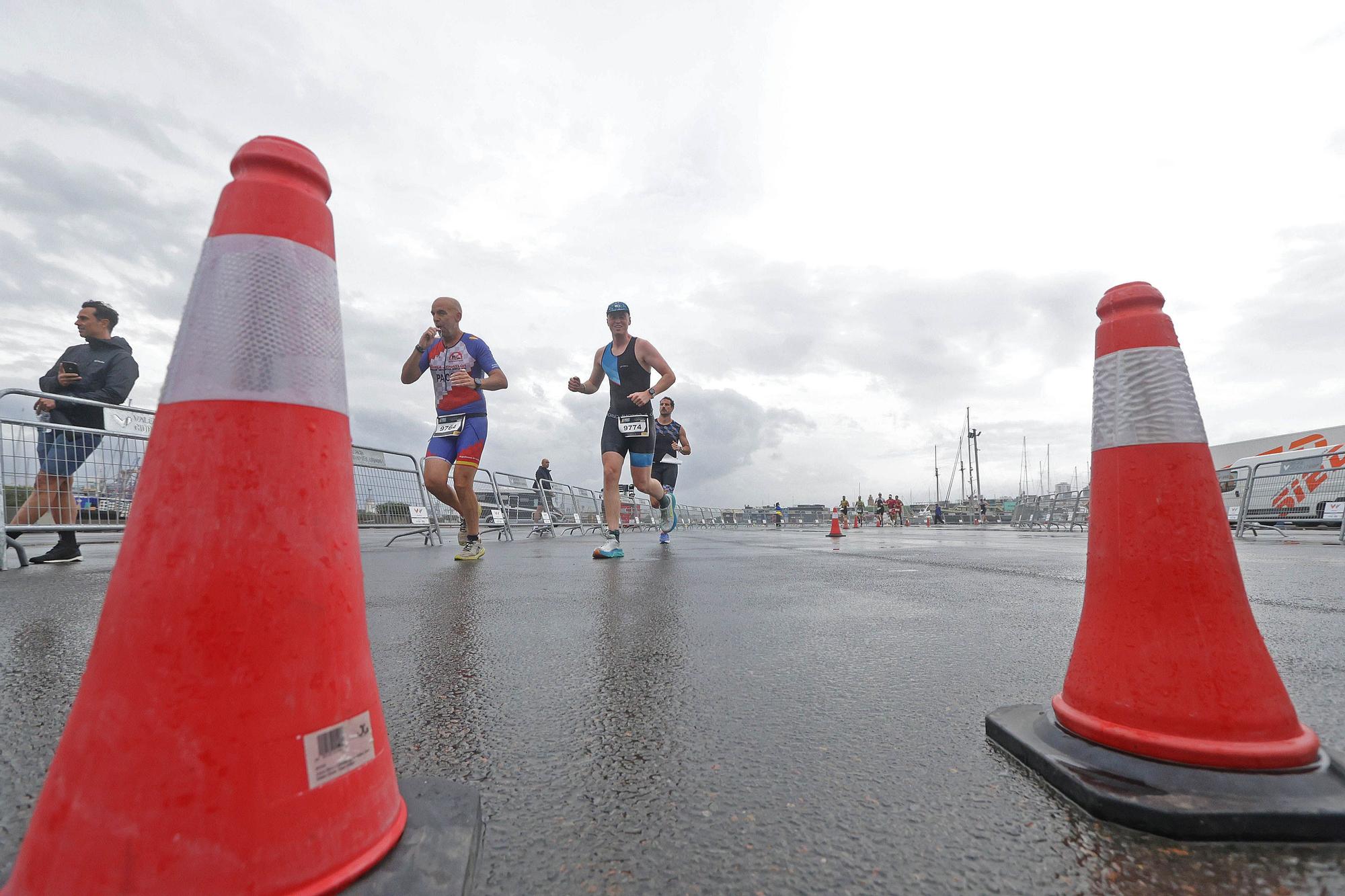 Las imágenes del Triatlon de Valencia en la distancia olímpica