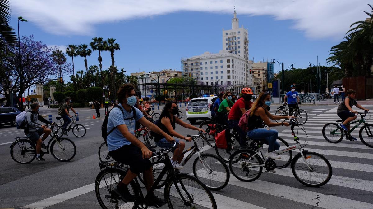 Bicifestación: Miles de ciclistas se manifiestan en Málaga por una movilidad sostenible