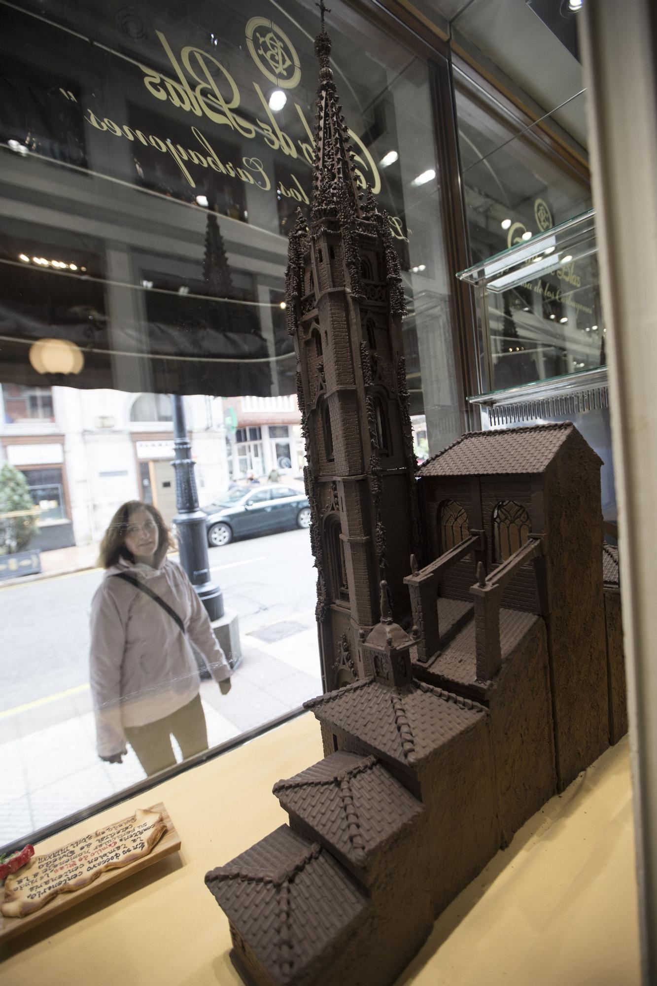 EN IMÁGENES: La catedral de Oviedo en chocolate