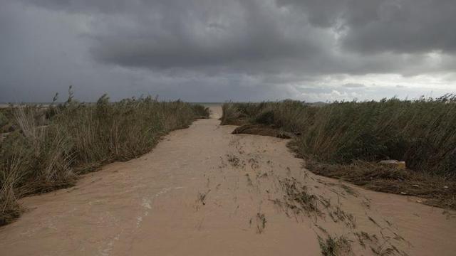 Escorrentías hacia el Mar Menor desde Los Alcázares, durante la dana de 2025.