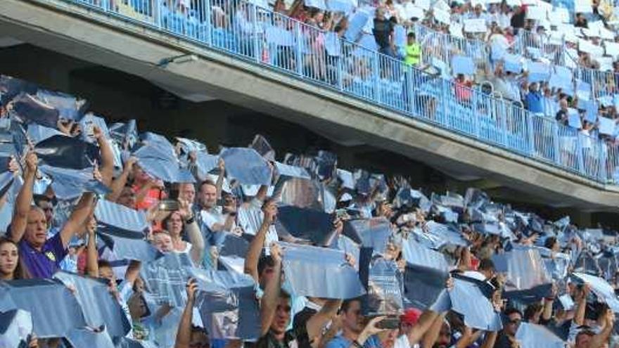 La Rosaleda no se llenó, pero tuvo un gran aspecto en el estreno liguero.