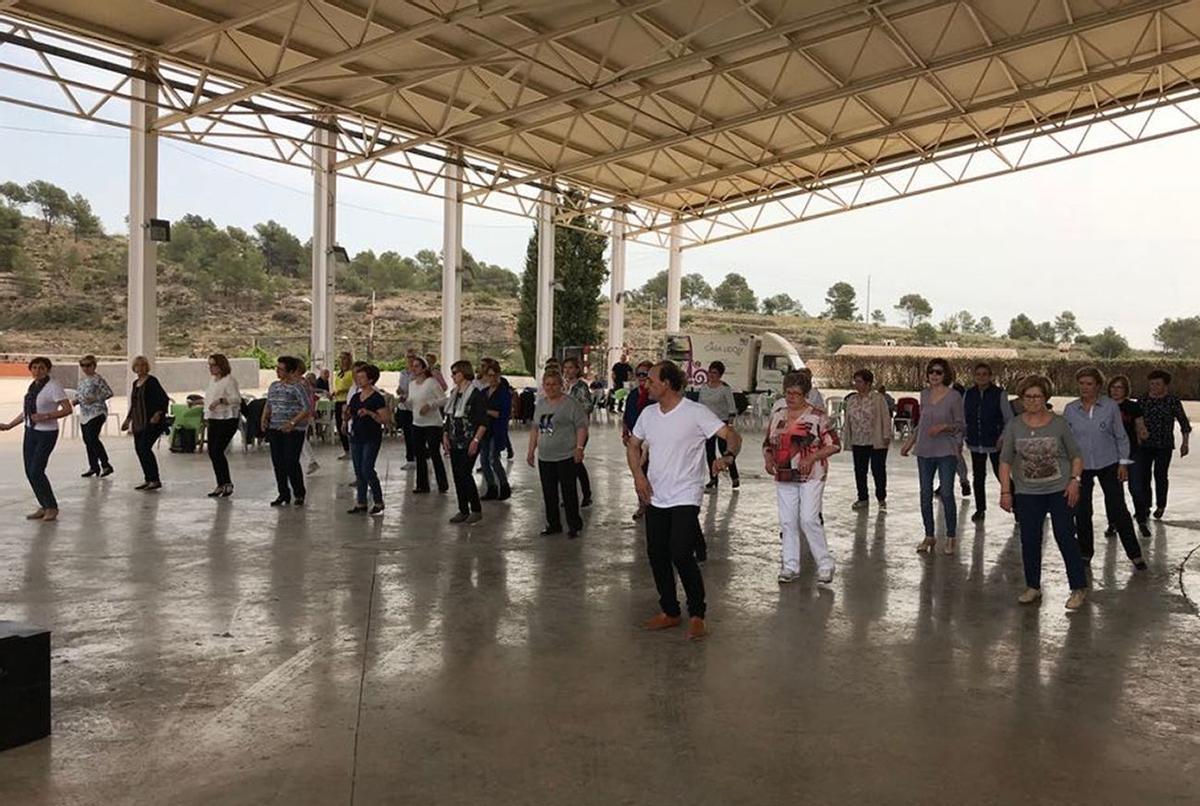 El recinto de la Pista Jardín acogerá los jueves bailes de salón.