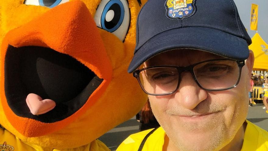 Un aficionado de la UD Las Palmas tras la victoria al Barça: «Lloré de orgullo y me quedé sin aire, casi me muero»
