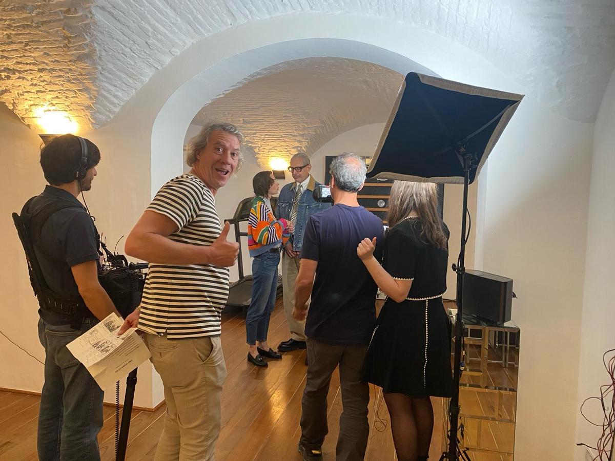 Temboury, en pleno rodaje de la pieza con los Goldblum