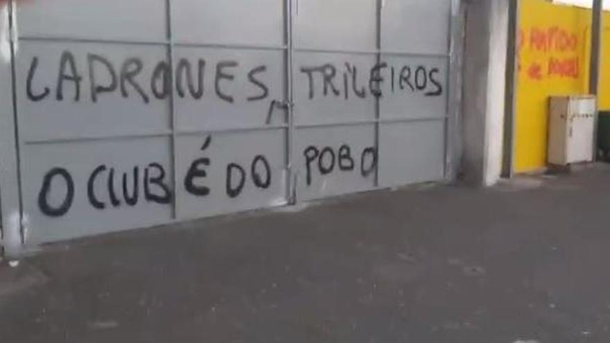 Los entrenadores del Rápido condenan las pintadas en el Pujales