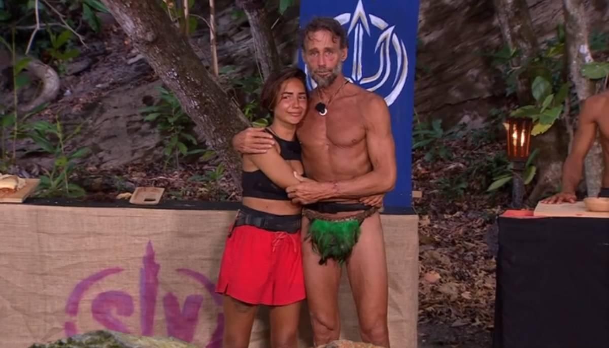 Anita y Escassi instantes antes de conocer el nombre del segundo finalista