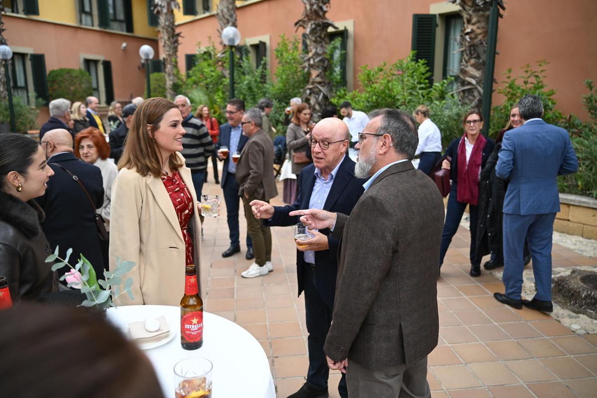La granada mollar protagonista en la inauguración de Menjars de la Terra en el Restaurante La Taula de Elche
