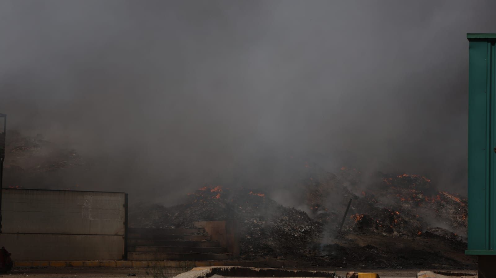 Incendio en la planta de tratamiento de residuos de San Antonio de Requena