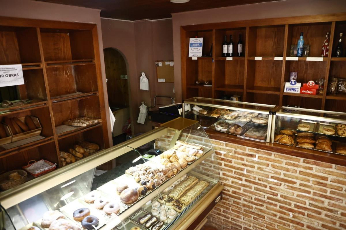 Cierra en València el histórico horno de San Nicolás
