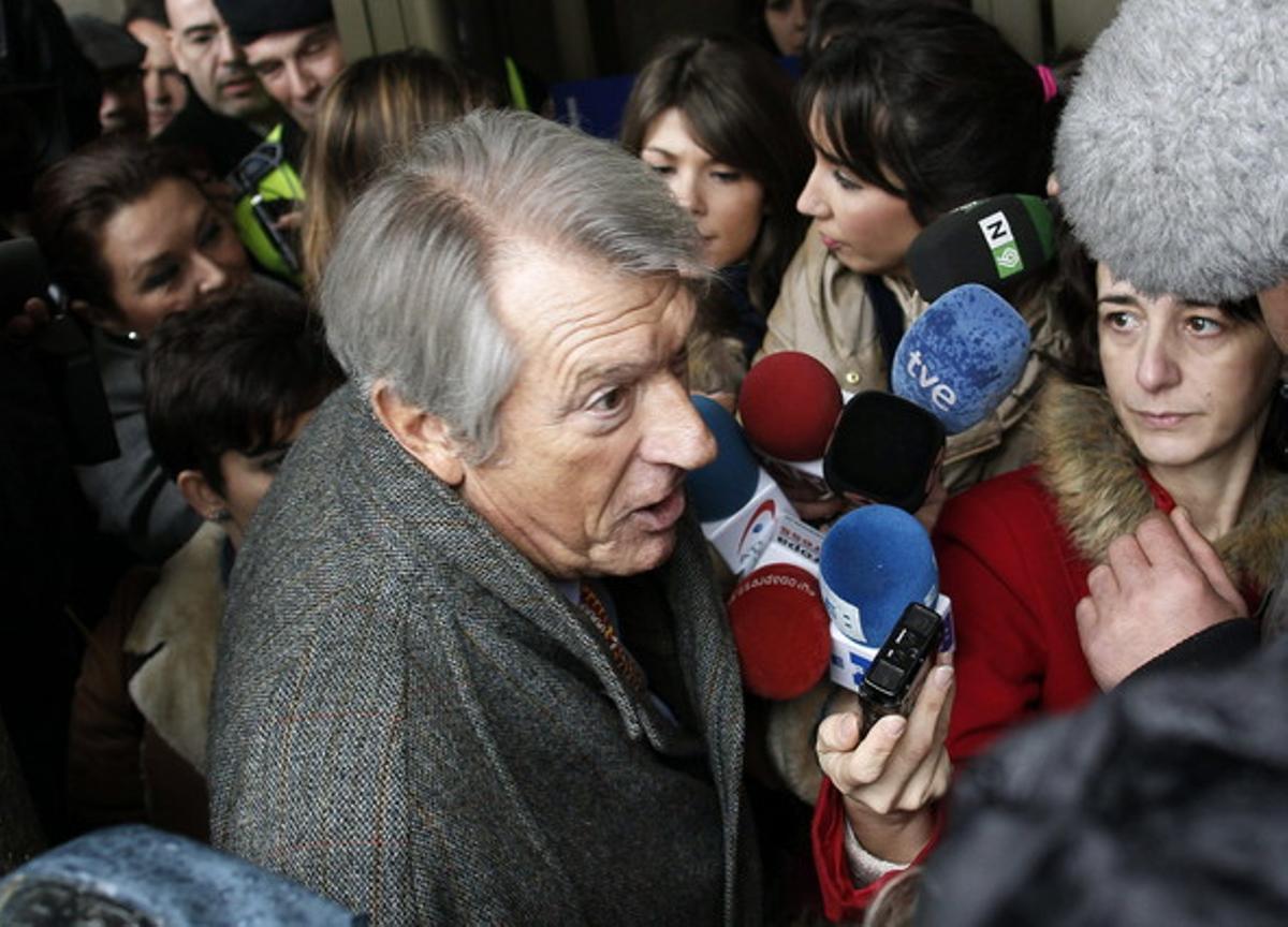 Alfonso Cabeza, exdirector de La Paz, després de declarar al jutjat pel cas de nadons robats.