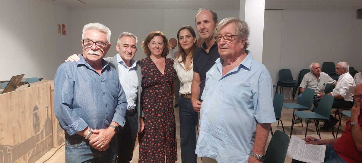 Barrachina, en la presentación del estudio técnico en Almoradí