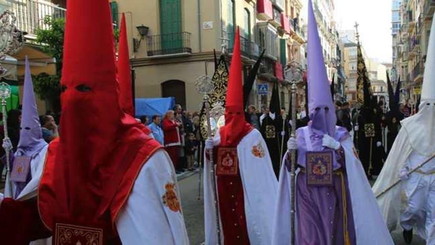 &quot;No se meta usted con las cofradías&quot;