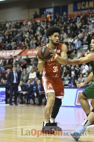 UCAM CB contra Divina Seguros Joventut