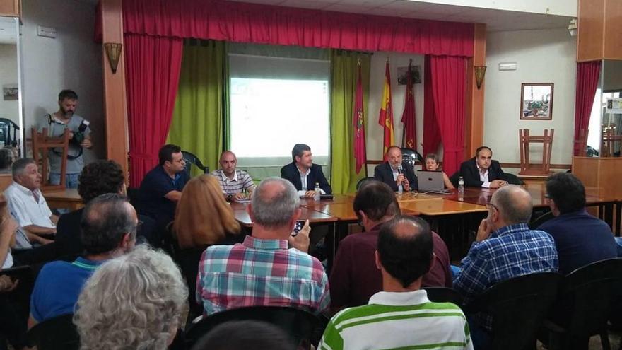 El consultorio de El Llano se prepara para hacer analíticas  de metales pesados a los vecinos