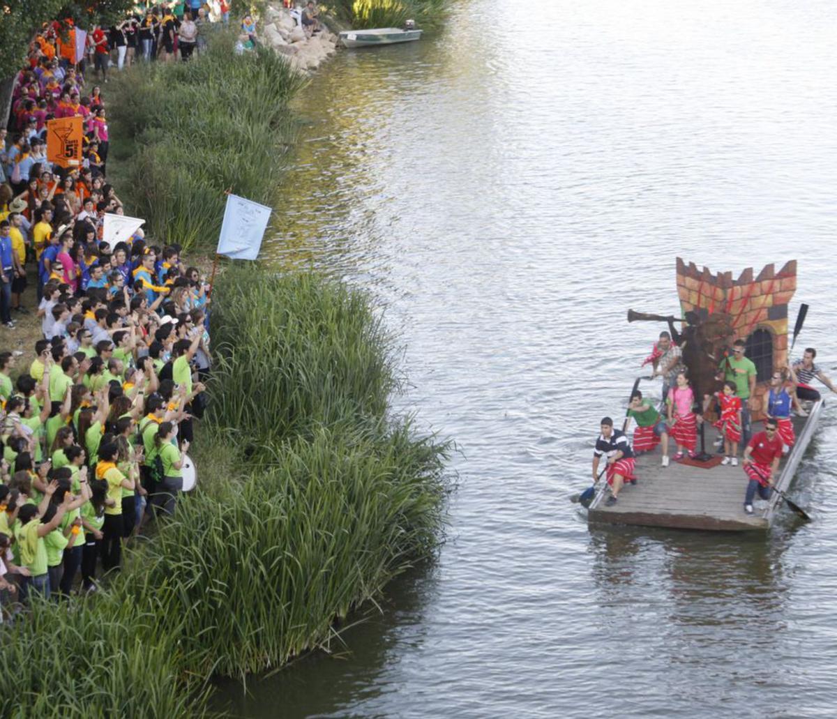 Zamora recupera las peñas, que el martes inaugurarán las fiestas