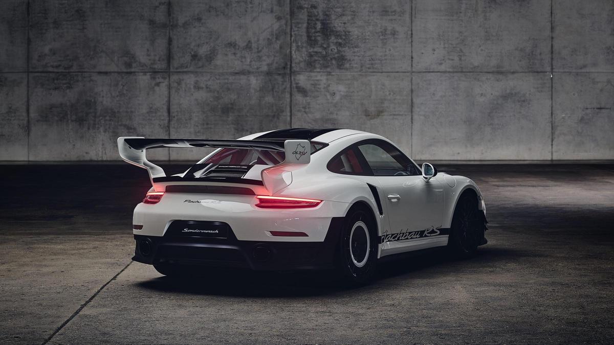 Porsche resucita la leyenda de Moby Dick con el exclusivo 911 Flachbau RS