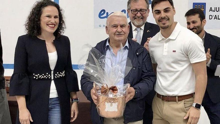 Un histórico de la pilota en Castellón sufre un ictus