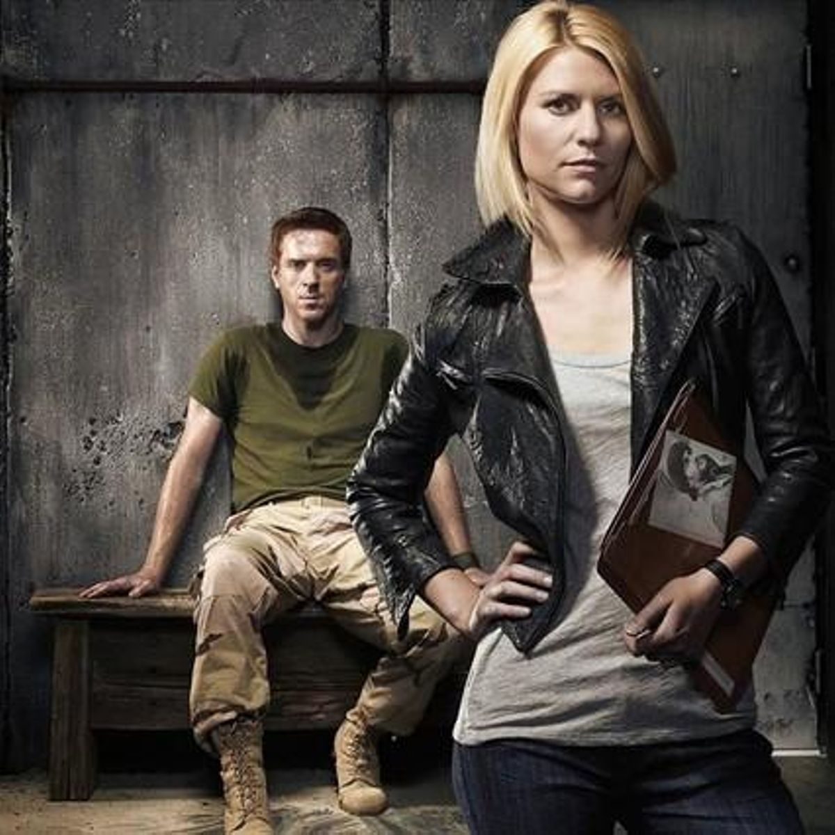 Claire Danes i Damian Lewis a la sèrie ’Homeland’. Claire Danes i Damian Lewis a la sèrie ’Homeland’.