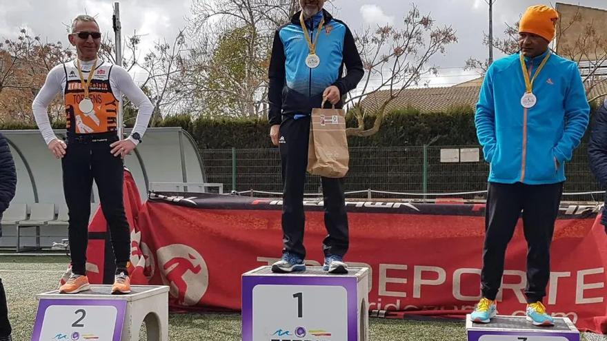 Toni Ferrer logra el título y Patricia Quirós, el bronce en el Campeonato de Baleares de duatlón sprint