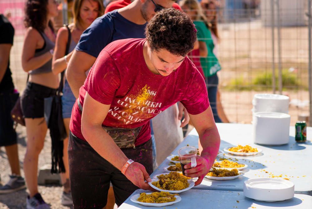 Paellas, música y atracciones en la primera edición de Bienvenida UA