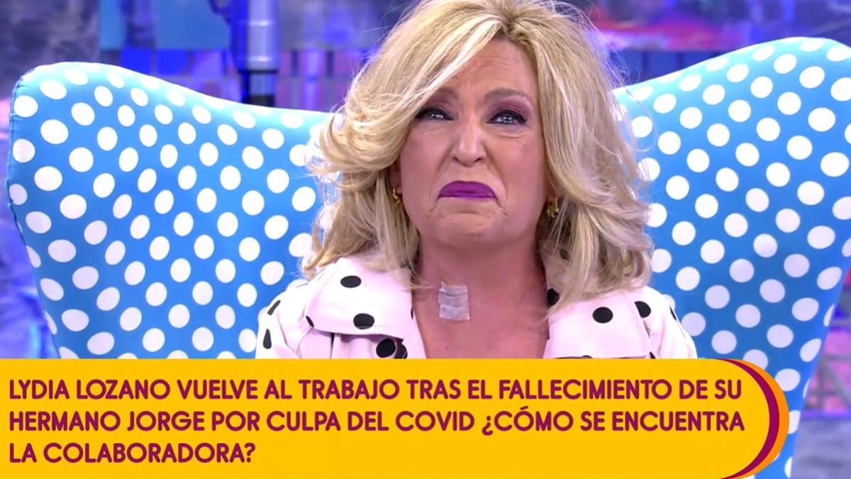 Lydia Lozano torna a ‘Sálvame’ després de la mort del seu germà: «Pensàvem que se’n sortiria» Lydia Lozano torna a ‘Sálvame’ després de la mort del seu germà: «Pensàvem que se’n sortiria»