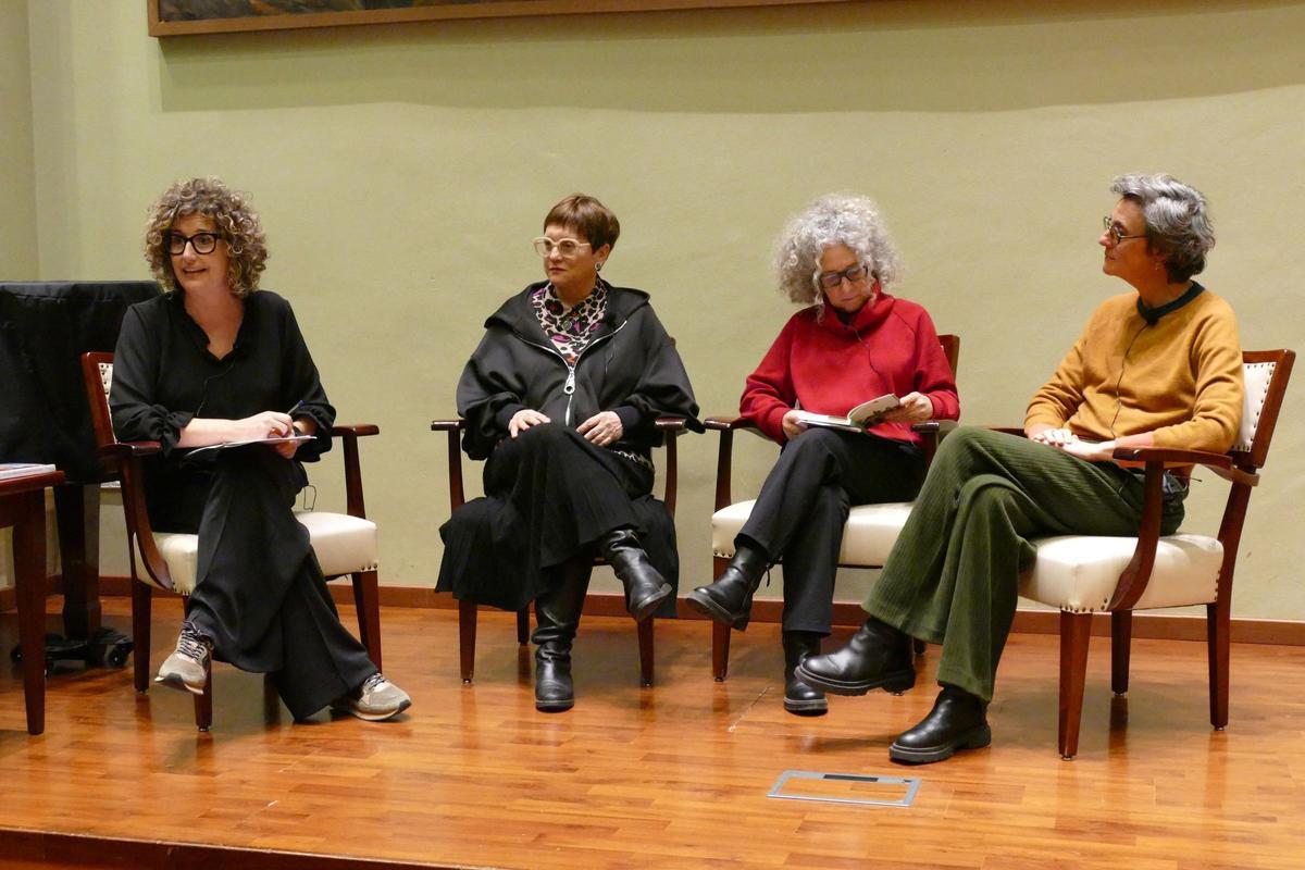 D’esquerra a dreta, Cristina Jutge, M. Mercè Cuartiella, Cristina Masanés i Elisabet Riera.