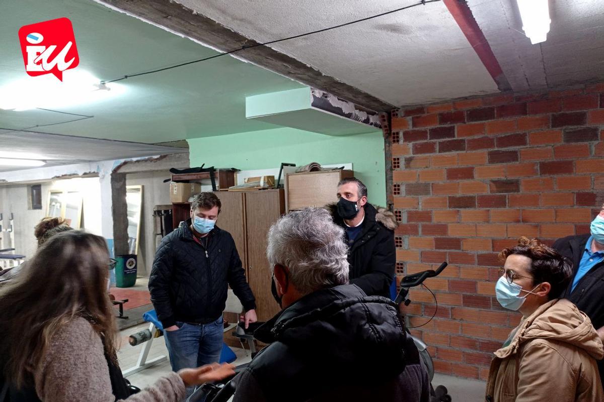 La visita de los esquerdistas a la sede del club Mecos.