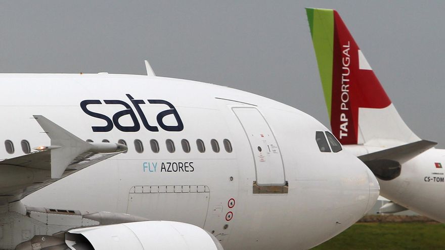 Avión de la empresa aérea portuguesa SATA.