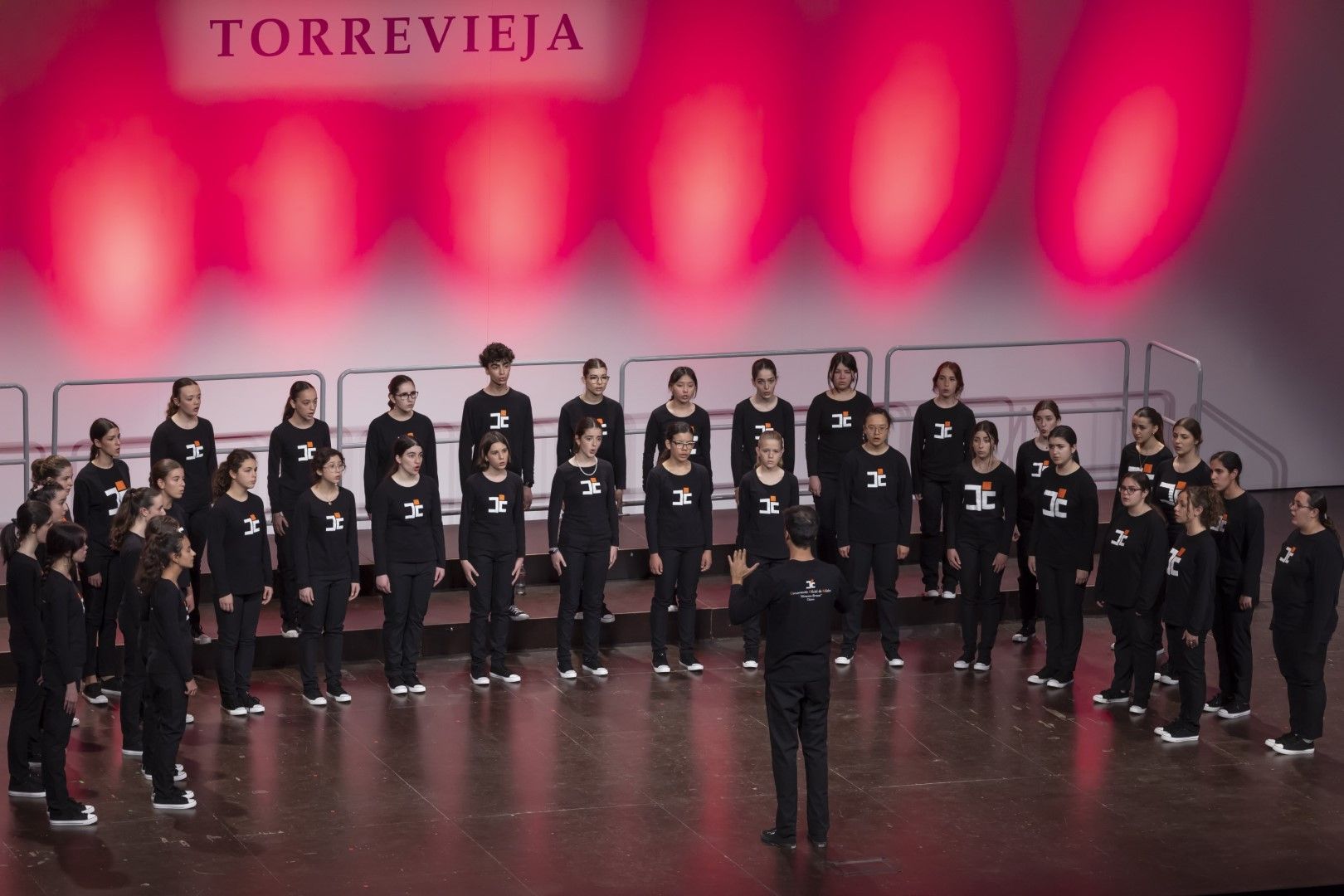 El Coro de Niños de Baao (Filipinas) gana el Certamen Internacional Juvenil de Habaneras de Torrevieja