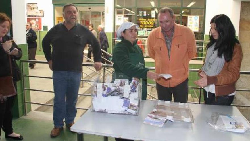 La campaña &quot;Presume de praceiro&quot; premia a los clientes