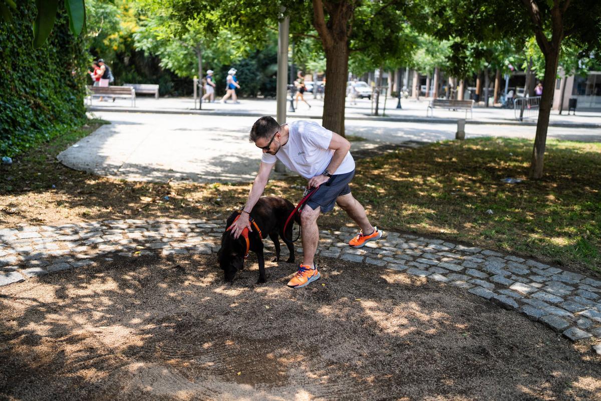 Barcelona. Vista del entorno de la Casa Assumpta, conocida como la 'caseta taronja', en el barrio del Poblenou, una zona que los vecinos reclaman preservar por su valor histórico y patrimonial. 30 de junio de 2026. Sociedad. AUTOR: ZOWY VOETEN
