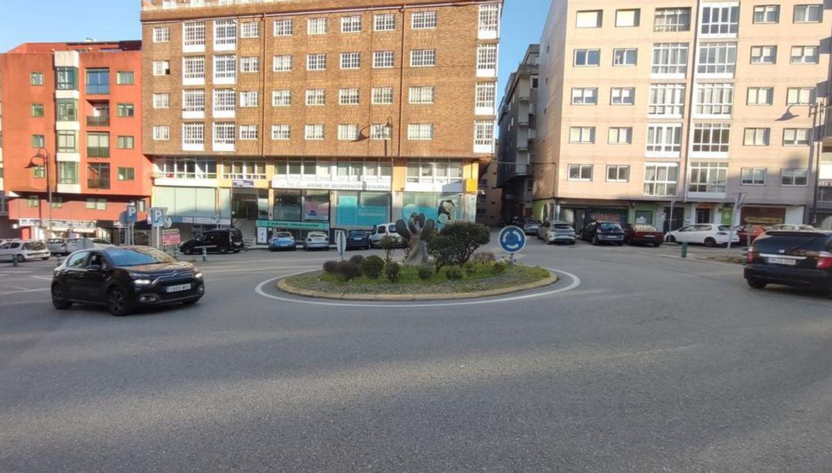 Glorieta del Mexilón, en la PO-551 hacia Bueu. | Santos Álvarez