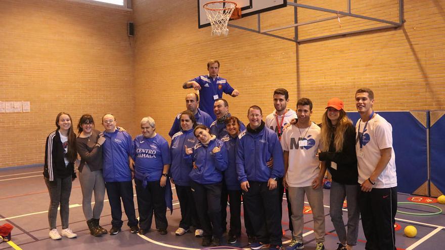 Feria del Ocio Activo y el Deporte Sostenible en el IES Rosaleda