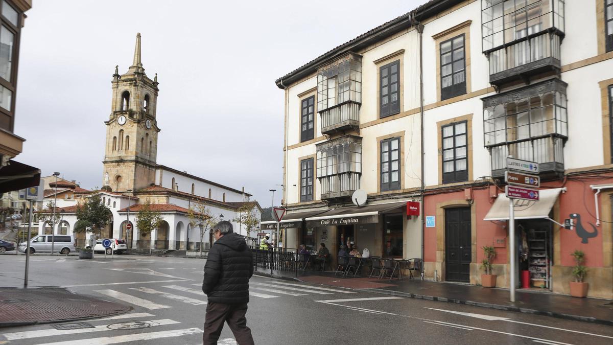 Avenida principal de Colunga.
